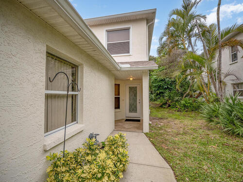 816 Mimosa Place  Indian Harbour Beach, FL 32937