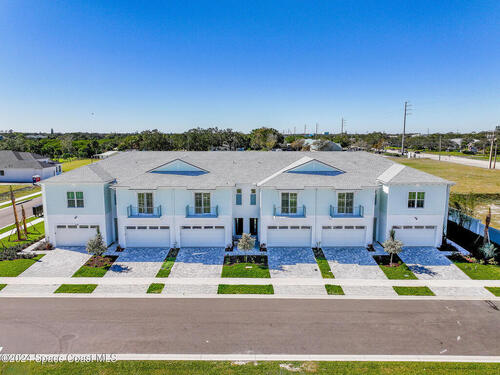 1330 Windchime Lane  Melbourne, FL 32935