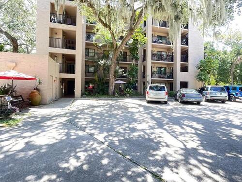 1540 Riverside Drive Unit #14 Titusville, FL 32780
