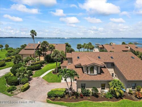 208 The Road To Waterford Bay  Unit #C-2 Melbourne Beach, FL 32951