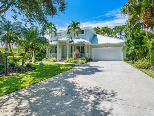 886 Carolina Circle  Vero Beach, FL 32962