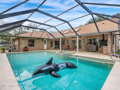 207 Waterbury Lane  Indian Harbour Beach, FL 32937