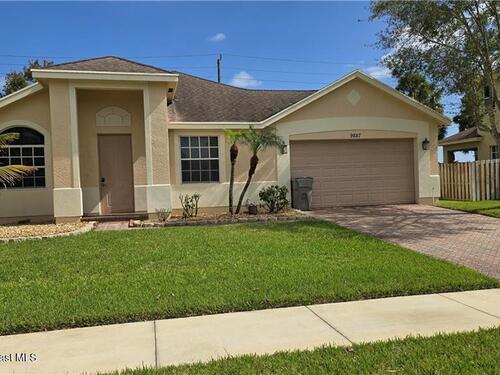 9887 Verona Circle  Vero Beach, FL 32966