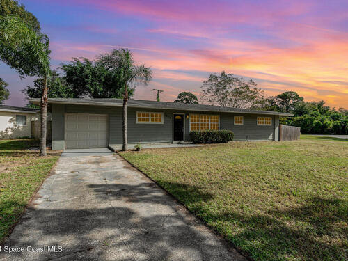1885 Golfview Drive  Titusville, FL 32780