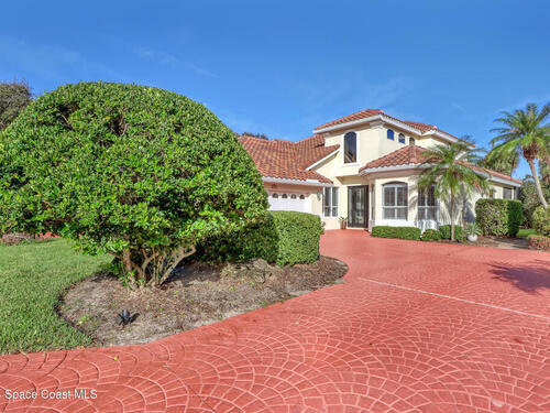 212 Osprey Villas Court  Melbourne Beach, FL 32951