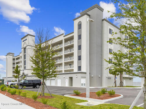1805 Riverside Drive Unit #204 Titusville, FL 32780