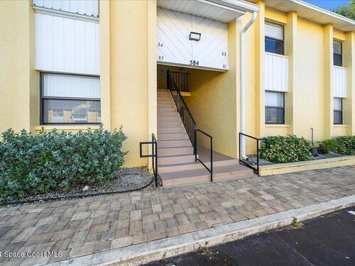 584 Wickham Road Unit #82 Melbourne, FL 32935