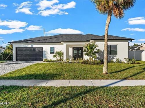 435 Sandpiper Drive  Satellite Beach, FL 32937