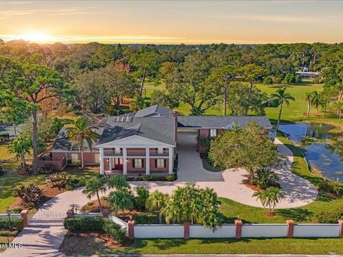 2195 Courtenay Parkway  Merritt Island, FL 32952