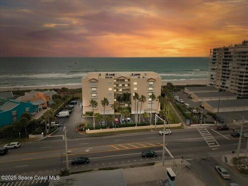 925 Highway A1a  Unit #305 Indialantic, FL 32903