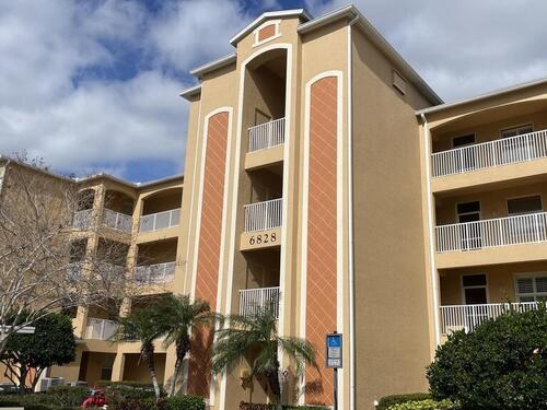 6828 Toland Drive Unit #302 Melbourne, FL 32940