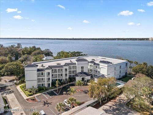 420 Moore Park Lane Unit #301 Merritt Island, FL 32952
