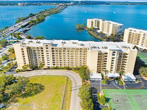 134 Starboard Lane Unit #307 Merritt Island, FL 32953