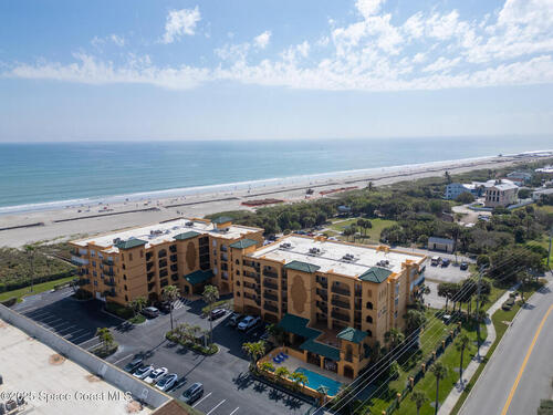 8470 Ridgewood Avenue Unit #203 Cape Canaveral, FL 32920