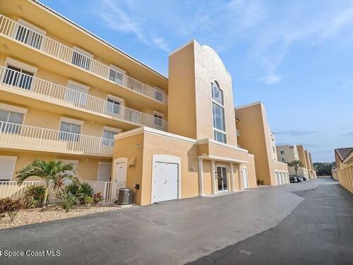 1831 Jimmy Buffett Mem Highway Unit #3302 Indian Harbour Beach, FL 32937