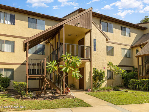 7808 Shadowood Drive Unit #806 Melbourne, FL 32904