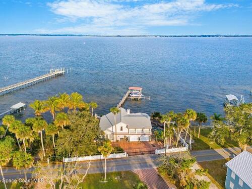 4270 Indian River Drive  Cocoa, FL 32927