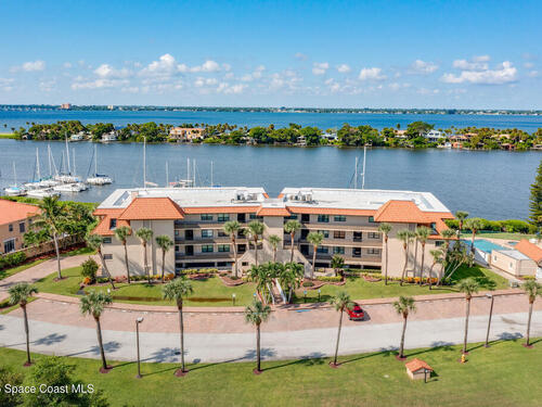 18 Marina Isles Boulevard Unit #203 Indian Harbour Beach, FL 32937