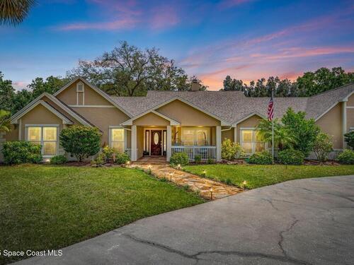 2613 Shell Wood Drive  Melbourne, FL 32934