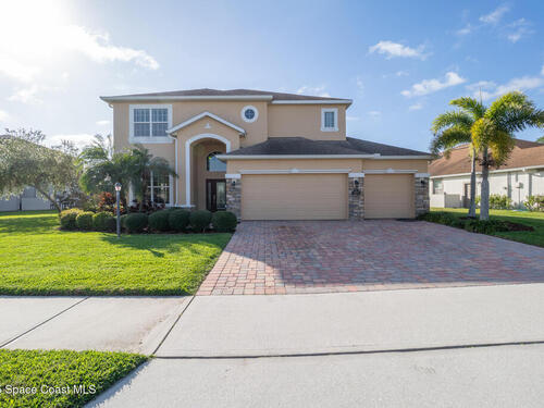 3857						Hollisten						Circle												Melbourne, FL						32940