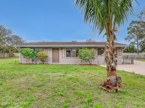 329 Park Hill Boulevard  West Melbourne, FL 32904