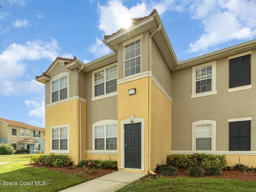 5673 Star Rush Drive Unit #208 Melbourne, FL 32940