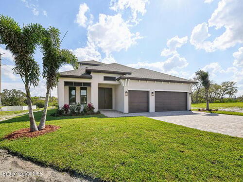 1405 Windchime Lane  Melbourne, FL 32935