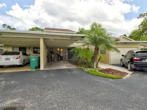 227 Augusta Way  Melbourne, FL 32940