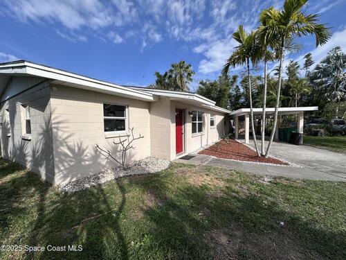 1840 Glenwood Drive  Melbourne, FL 32935