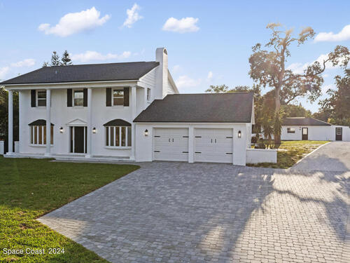 2511 Indian River Drive  Cocoa, FL 32922