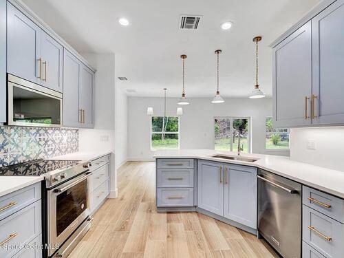 1085 26th Street  Vero Beach, FL 32960