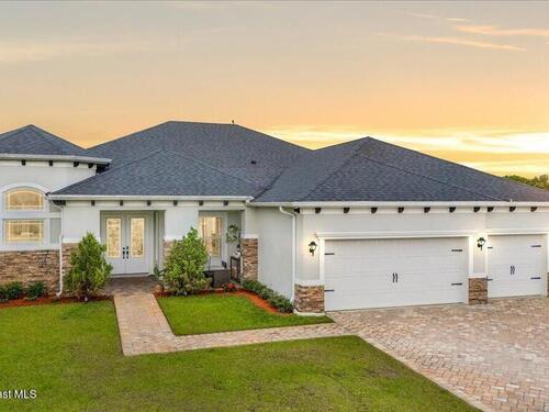 6900 1st Street  Vero Beach, FL 32968