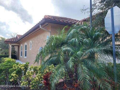 2955 65th Drive Unit #101 Vero Beach, FL 32966