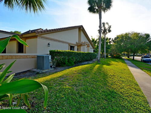 3040 Clearlake Drive Unit #1 Melbourne, FL 32935