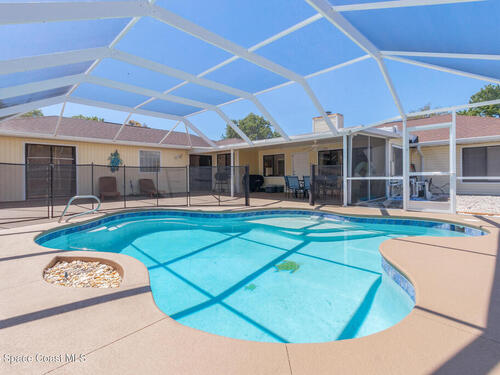 1814 Oak Drive  Rockledge, FL 32955