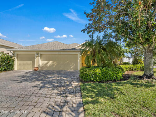 1917 Auburn Lakes Drive  Rockledge, FL 32955