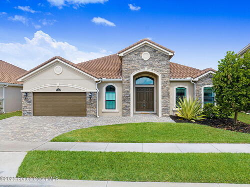 8116 Stonecrest Drive  Melbourne, FL 32940