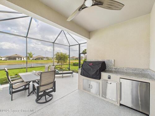 8406 Laguna Circle  Micco, FL 32976
