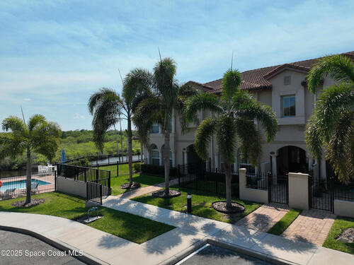 2290 Enjoya Lane  Melbourne, FL 32901