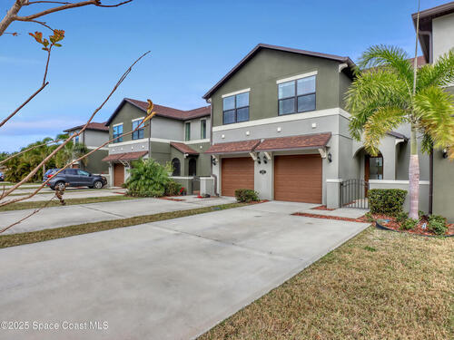 1405 Lara Circle Unit #105 Rockledge, FL 32955