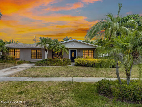 2180 Lakeview Drive  Melbourne, FL 32935