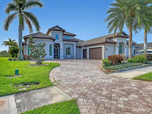 8011 Barrosa Circle  Melbourne, FL 32940