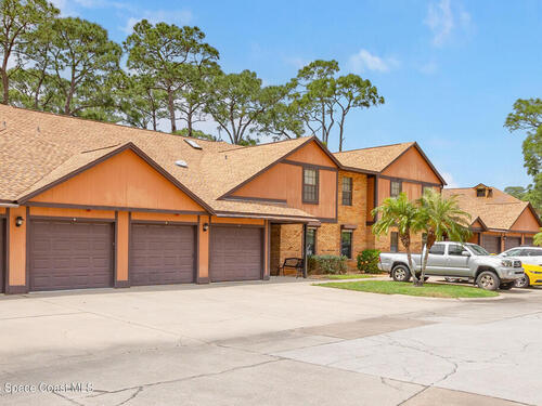 9025 York Lane Unit #11b West Melbourne, FL 32904