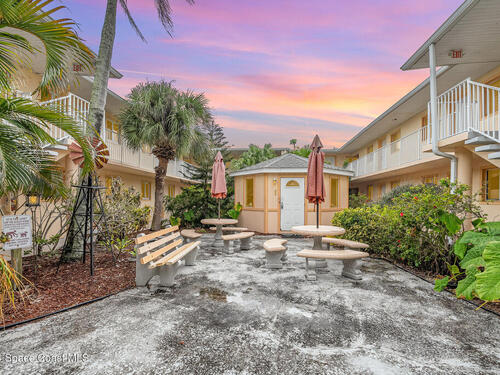 211 Circle Drive  Unit #1-A Cape Canaveral, FL 32920