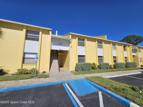 594 Wickham Road Unit #5 Melbourne, FL 32935