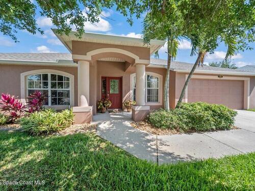 2063 Woodfield Circle  Melbourne, FL 32904
