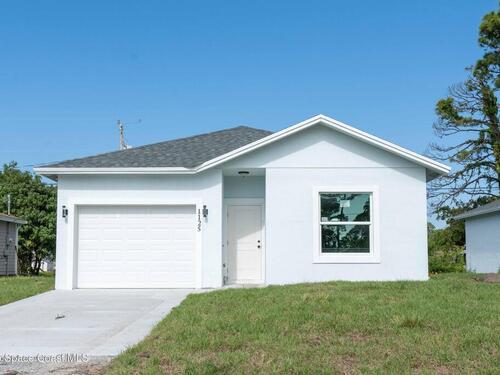 1125 11th Court  Vero Beach, FL 32962