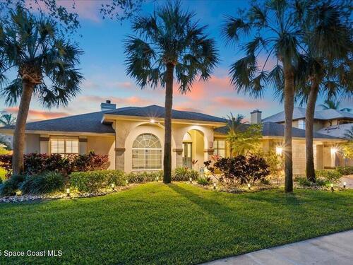 117 Windward Way  Indian Harbour Beach, FL 32937