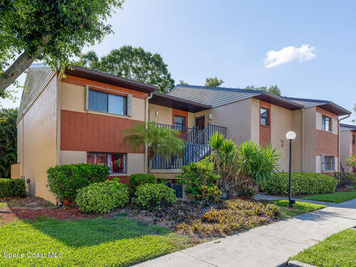2369 Golf Lake Circle Unit #721 Melbourne, FL 32935