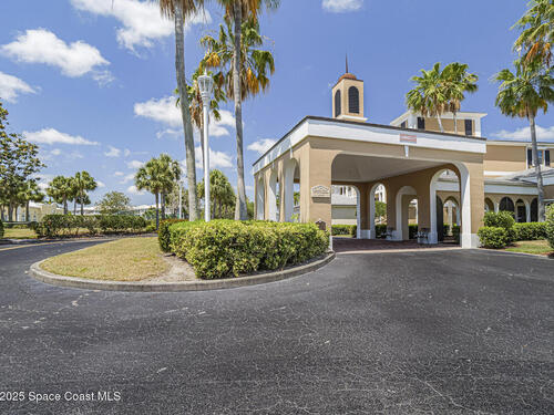 4775 Harbor Drive Unit #207 Vero Beach, FL 32967